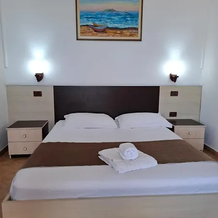 Artenisi's Sea Side Apartmán