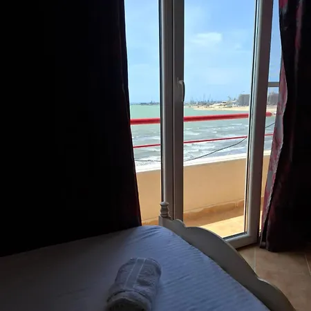 شقة Artenisi's Sea Side