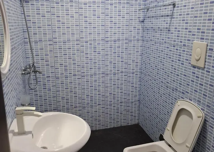 דירה Artenisi's Sea Side *